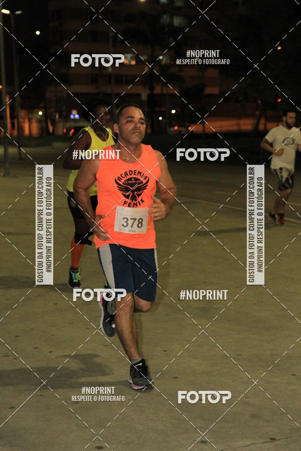 Buy your photos of the eventLuz do Mundo Night Run on Fotop