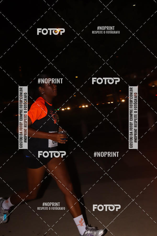 Buy your photos of the eventLuz do Mundo Night Run on Fotop