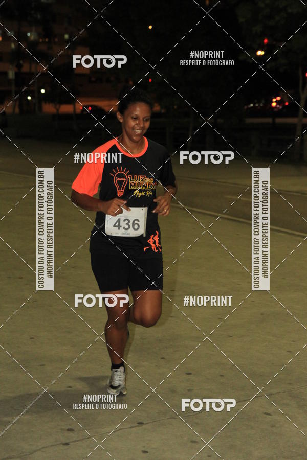 Buy your photos of the eventLuz do Mundo Night Run on Fotop