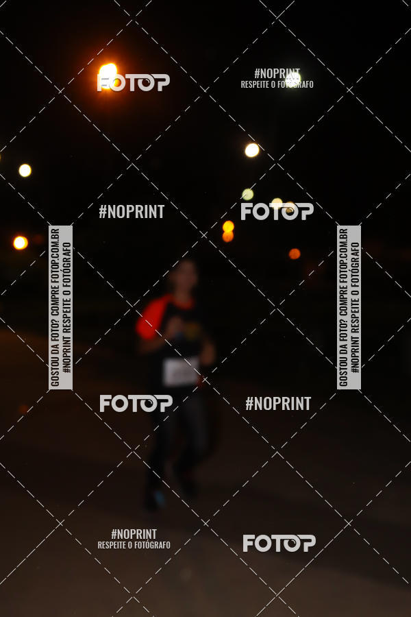 Buy your photos of the eventLuz do Mundo Night Run on Fotop