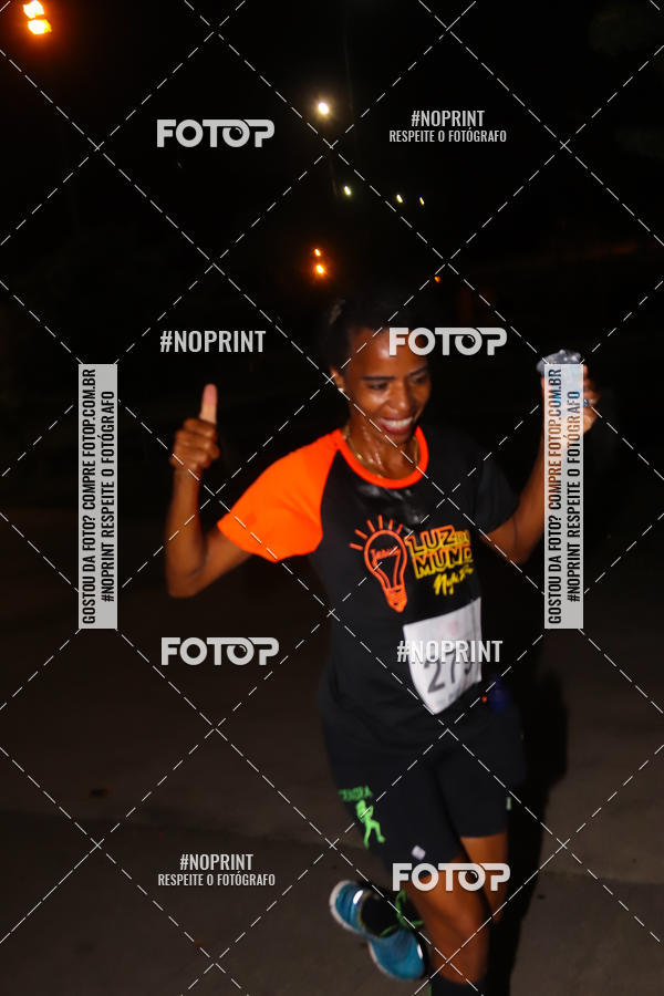 Buy your photos of the eventLuz do Mundo Night Run on Fotop