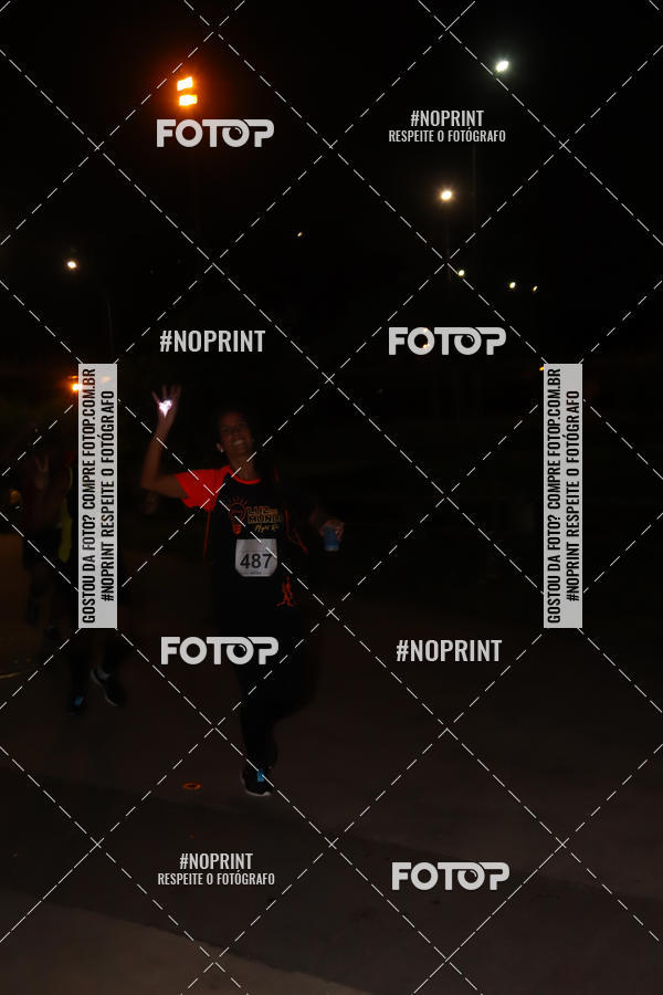 Buy your photos of the eventLuz do Mundo Night Run on Fotop