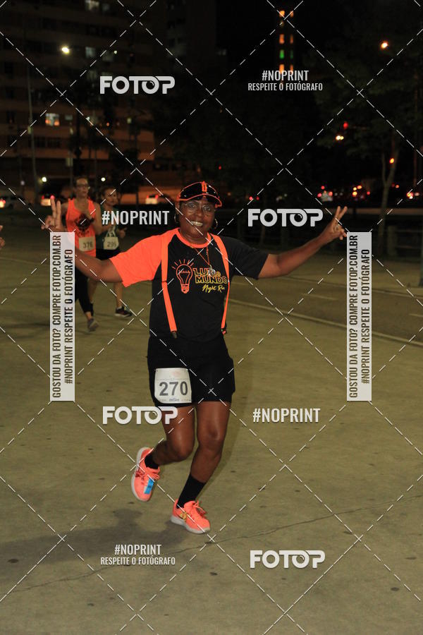 Buy your photos of the eventLuz do Mundo Night Run on Fotop