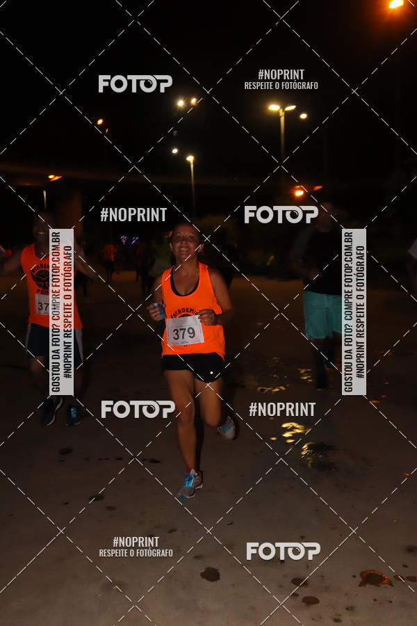 Buy your photos of the eventLuz do Mundo Night Run on Fotop