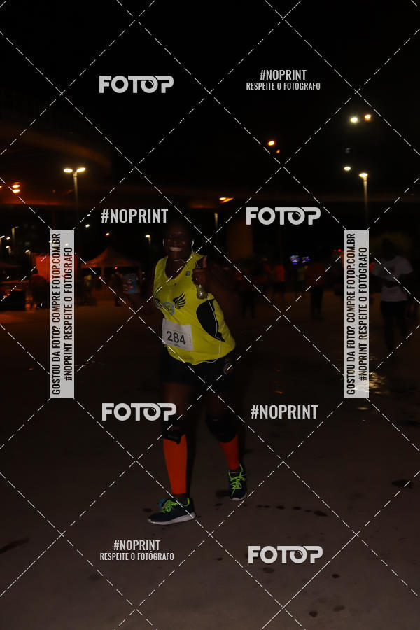 Buy your photos of the eventLuz do Mundo Night Run on Fotop
