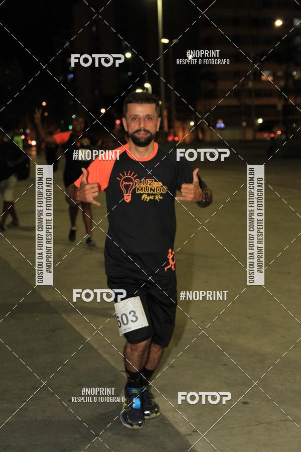 Buy your photos of the eventLuz do Mundo Night Run on Fotop