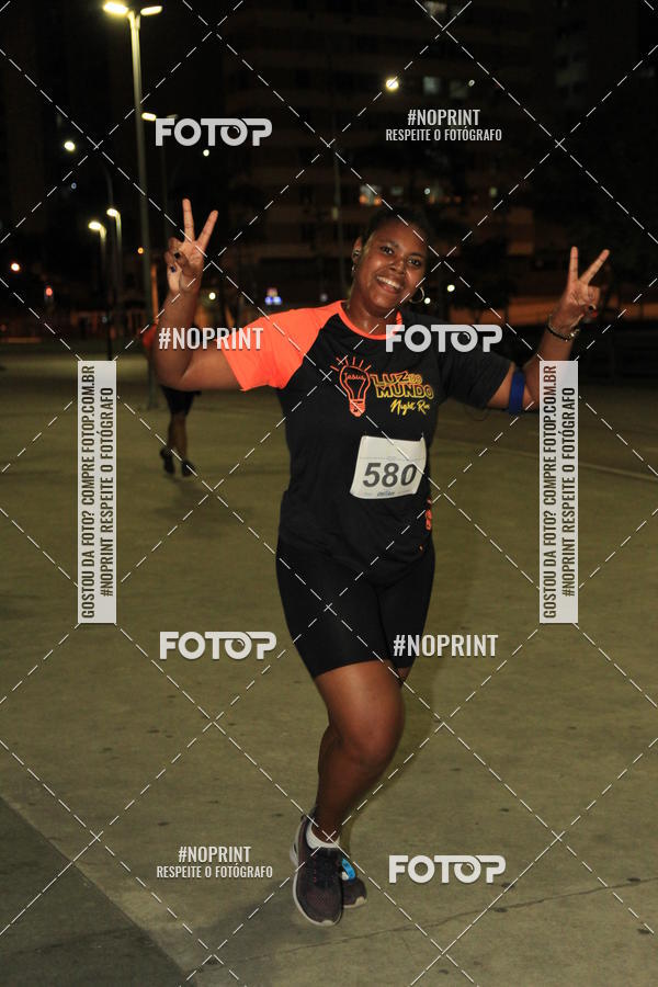 Buy your photos of the eventLuz do Mundo Night Run on Fotop
