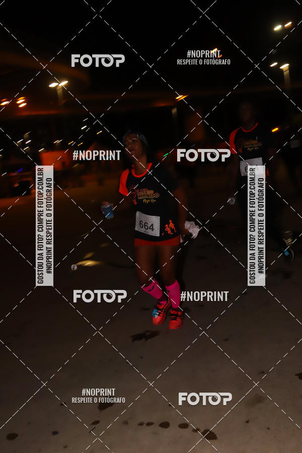 Buy your photos of the eventLuz do Mundo Night Run on Fotop