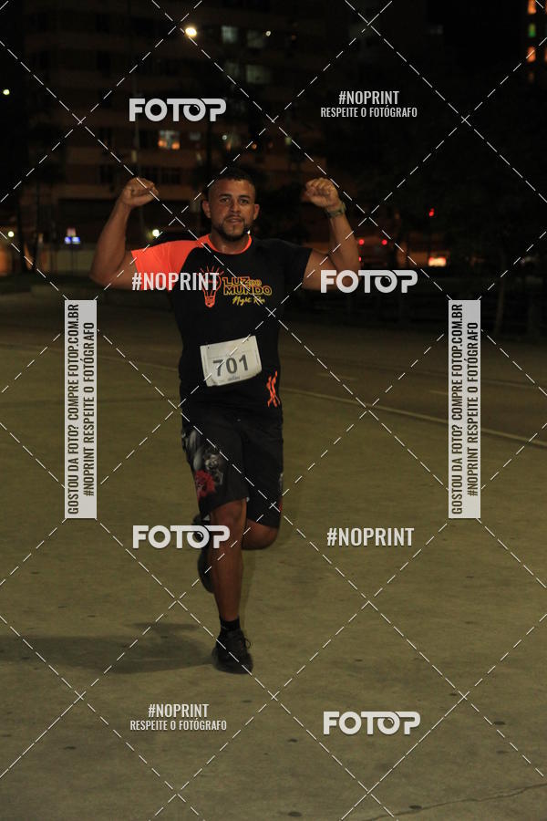 Buy your photos of the eventLuz do Mundo Night Run on Fotop