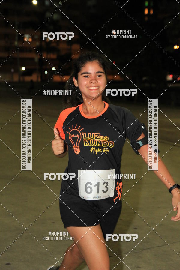 Buy your photos of the eventLuz do Mundo Night Run on Fotop