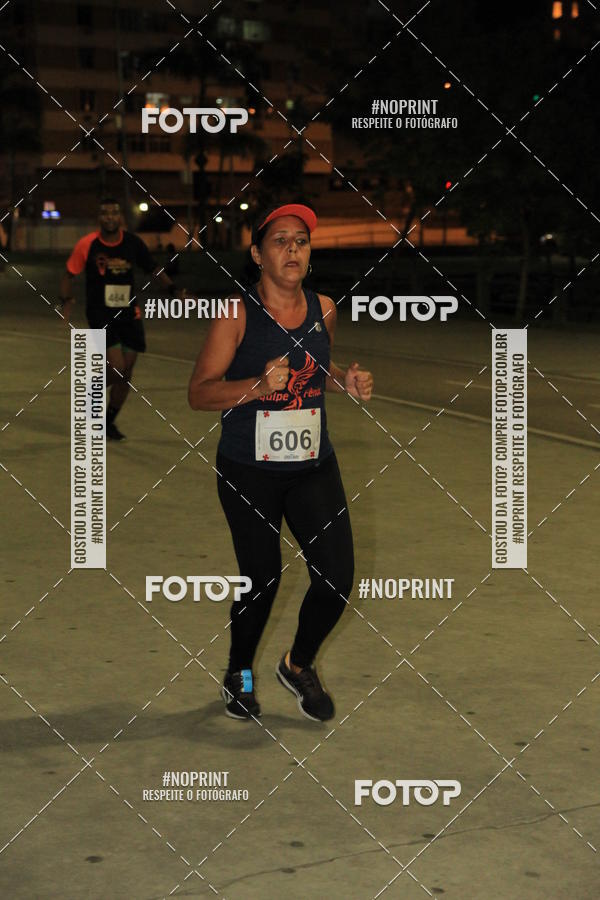 Buy your photos of the eventLuz do Mundo Night Run on Fotop