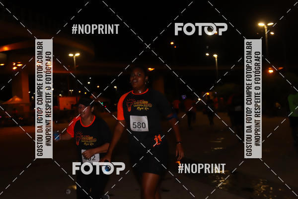 Buy your photos of the eventLuz do Mundo Night Run on Fotop