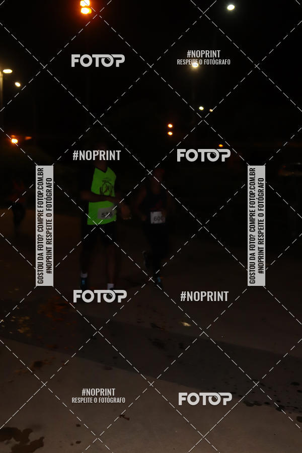 Buy your photos of the eventLuz do Mundo Night Run on Fotop