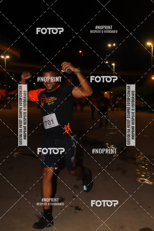 Buy your photos of the eventLuz do Mundo Night Run on Fotop