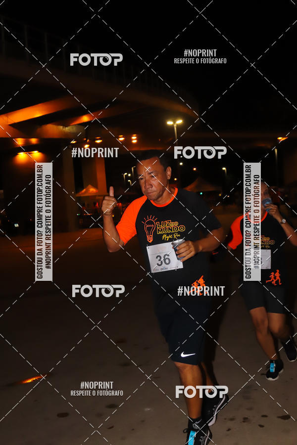 Buy your photos of the eventLuz do Mundo Night Run on Fotop
