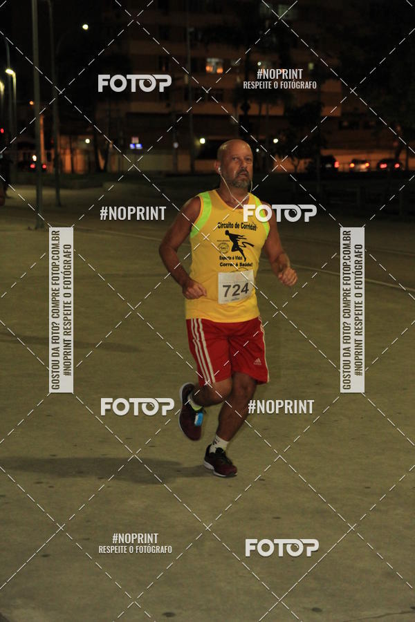 Buy your photos of the eventLuz do Mundo Night Run on Fotop