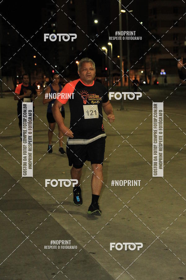 Buy your photos of the eventLuz do Mundo Night Run on Fotop