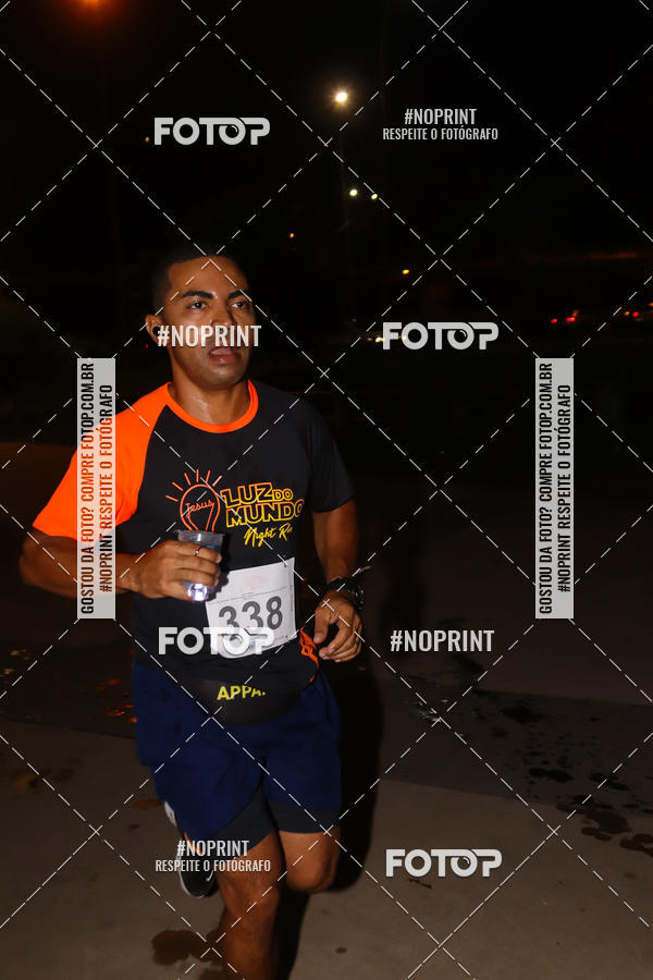 Buy your photos of the eventLuz do Mundo Night Run on Fotop