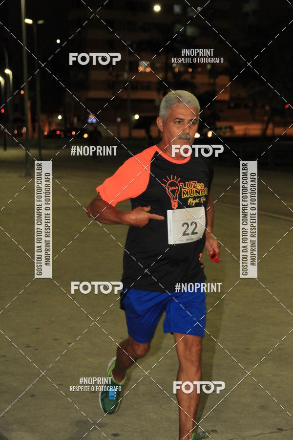 Buy your photos of the eventLuz do Mundo Night Run on Fotop