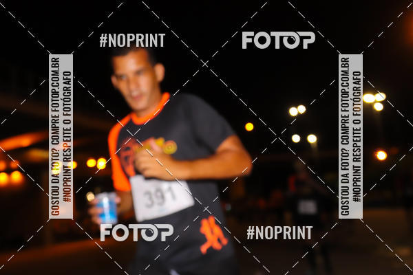 Buy your photos of the eventLuz do Mundo Night Run on Fotop