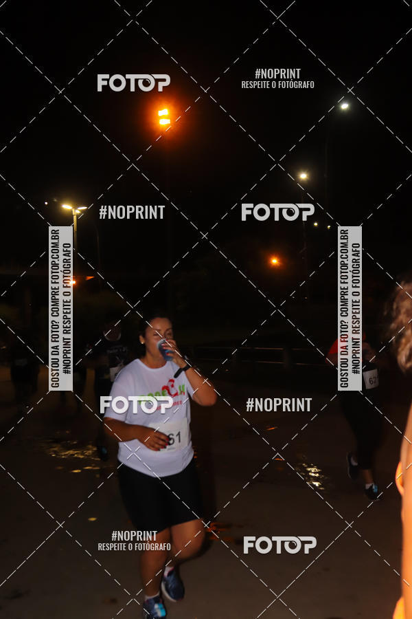Buy your photos of the eventLuz do Mundo Night Run on Fotop