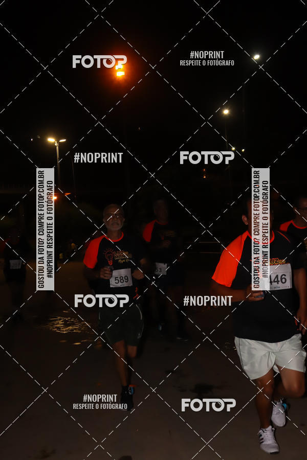 Buy your photos of the eventLuz do Mundo Night Run on Fotop