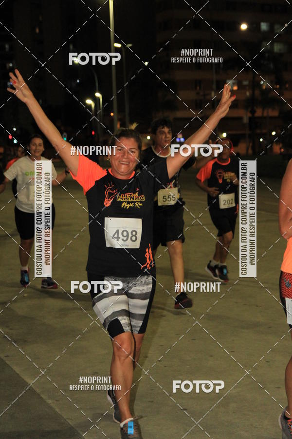 Buy your photos of the eventLuz do Mundo Night Run on Fotop