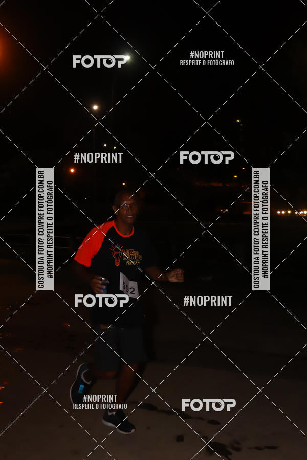 Buy your photos of the eventLuz do Mundo Night Run on Fotop