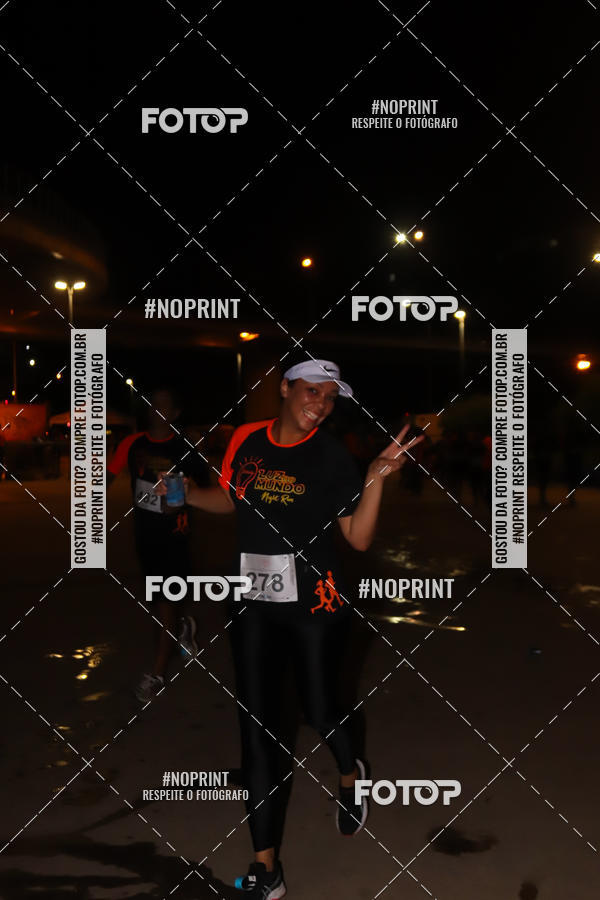 Buy your photos of the eventLuz do Mundo Night Run on Fotop