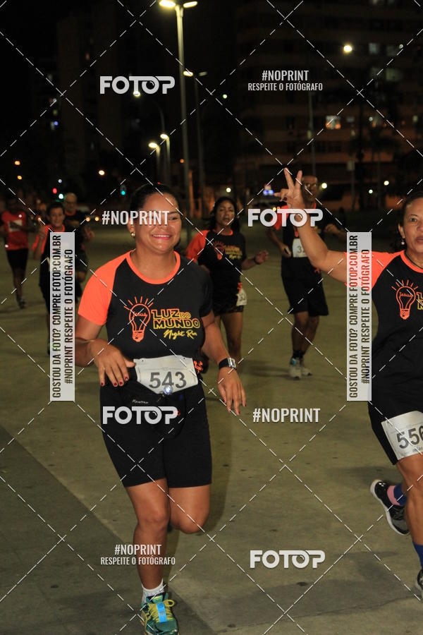 Buy your photos of the eventLuz do Mundo Night Run on Fotop