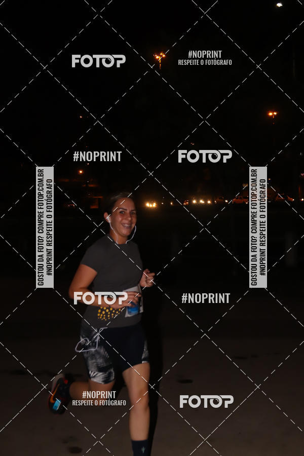 Buy your photos of the eventLuz do Mundo Night Run on Fotop
