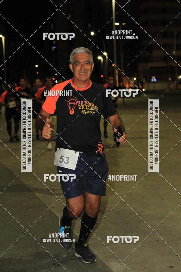 Buy your photos of the eventLuz do Mundo Night Run on Fotop