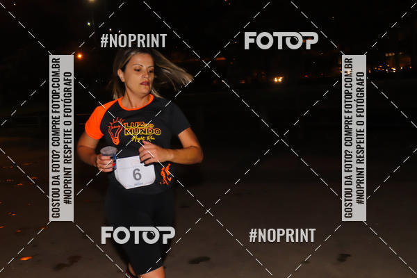 Buy your photos of the eventLuz do Mundo Night Run on Fotop