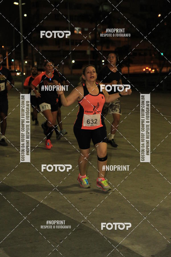 Buy your photos of the eventLuz do Mundo Night Run on Fotop