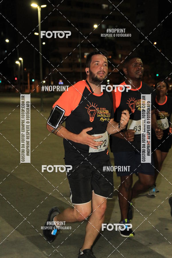 Buy your photos of the eventLuz do Mundo Night Run on Fotop