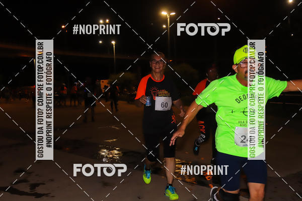 Buy your photos of the eventLuz do Mundo Night Run on Fotop