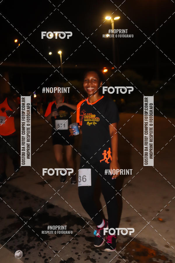 Buy your photos of the eventLuz do Mundo Night Run on Fotop