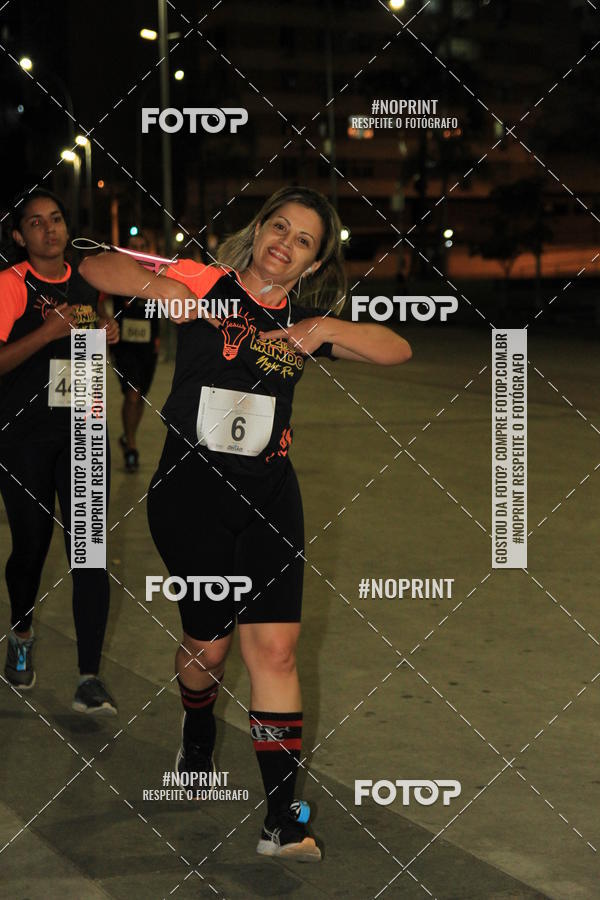 Buy your photos of the eventLuz do Mundo Night Run on Fotop