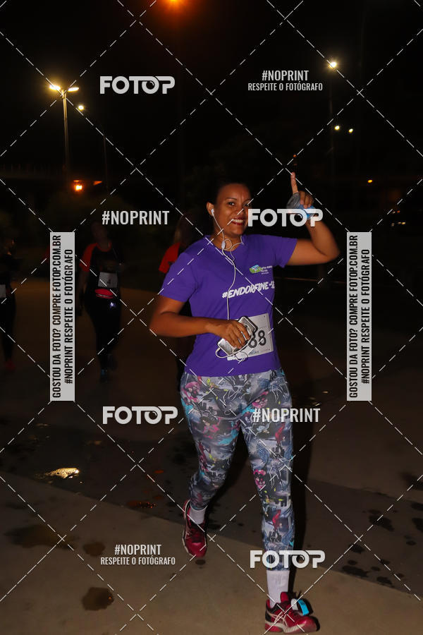 Buy your photos of the eventLuz do Mundo Night Run on Fotop