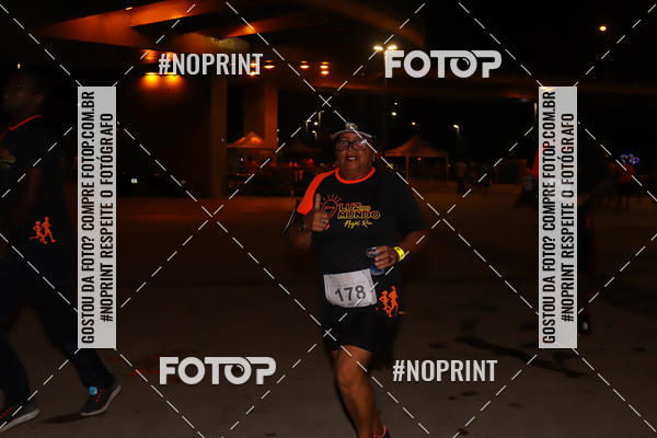 Buy your photos of the eventLuz do Mundo Night Run on Fotop