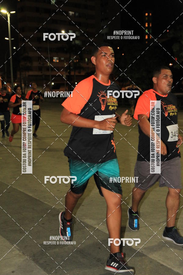 Buy your photos of the eventLuz do Mundo Night Run on Fotop