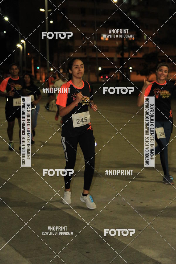 Buy your photos of the eventLuz do Mundo Night Run on Fotop