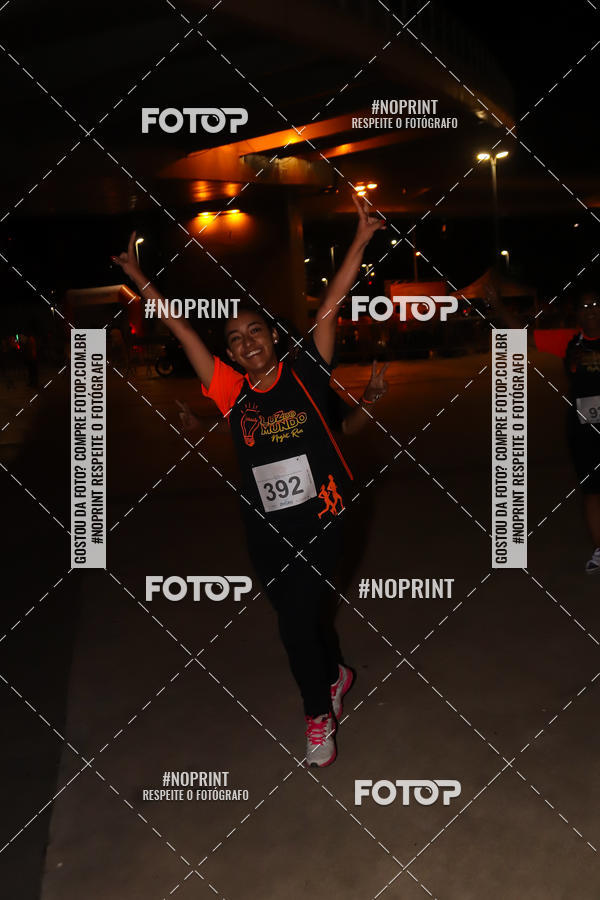 Buy your photos of the eventLuz do Mundo Night Run on Fotop