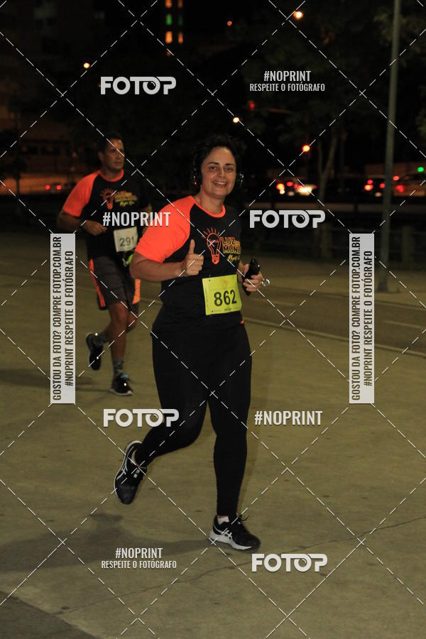 Buy your photos of the eventLuz do Mundo Night Run on Fotop