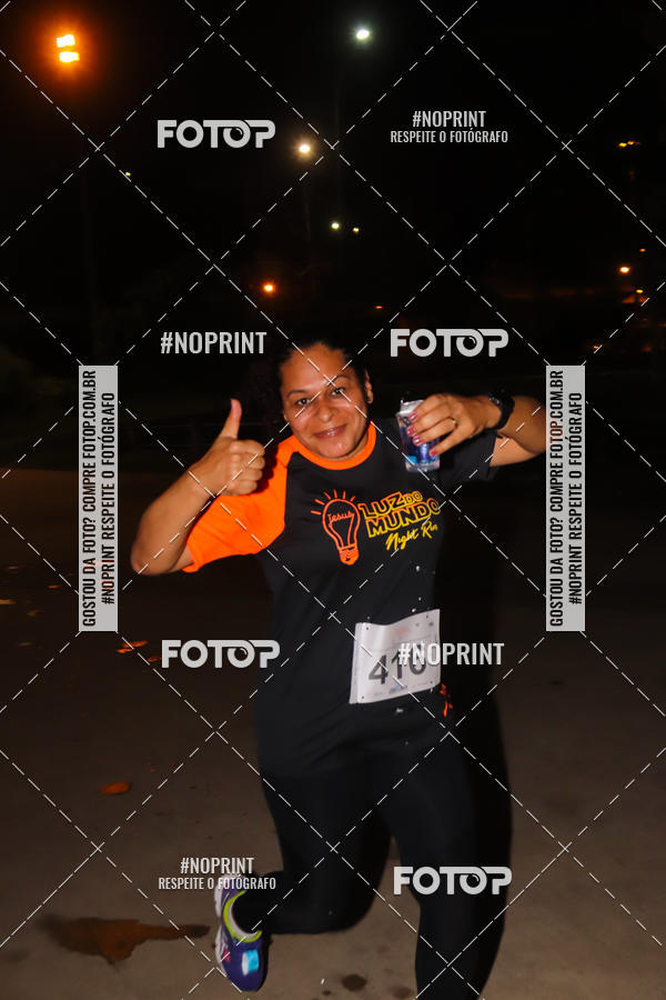 Buy your photos of the eventLuz do Mundo Night Run on Fotop