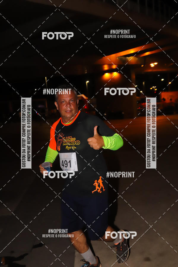 Buy your photos of the eventLuz do Mundo Night Run on Fotop