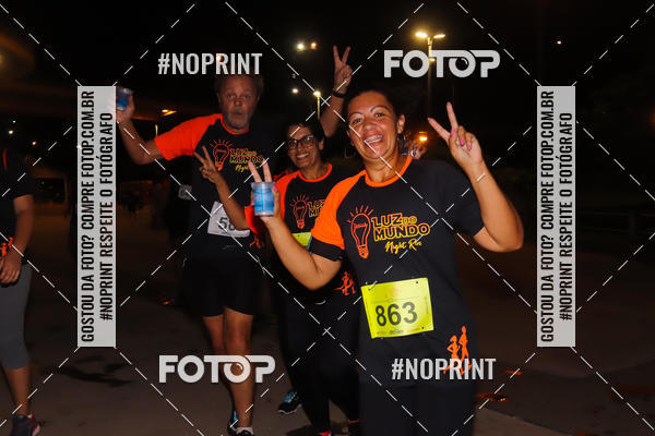 Buy your photos of the eventLuz do Mundo Night Run on Fotop