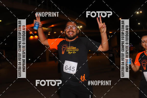 Buy your photos of the eventLuz do Mundo Night Run on Fotop