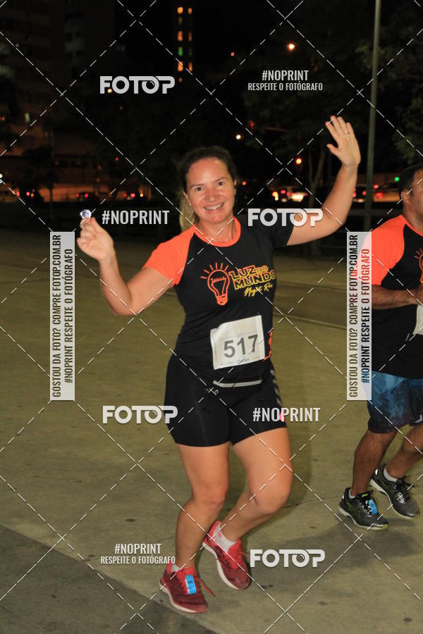 Buy your photos of the eventLuz do Mundo Night Run on Fotop