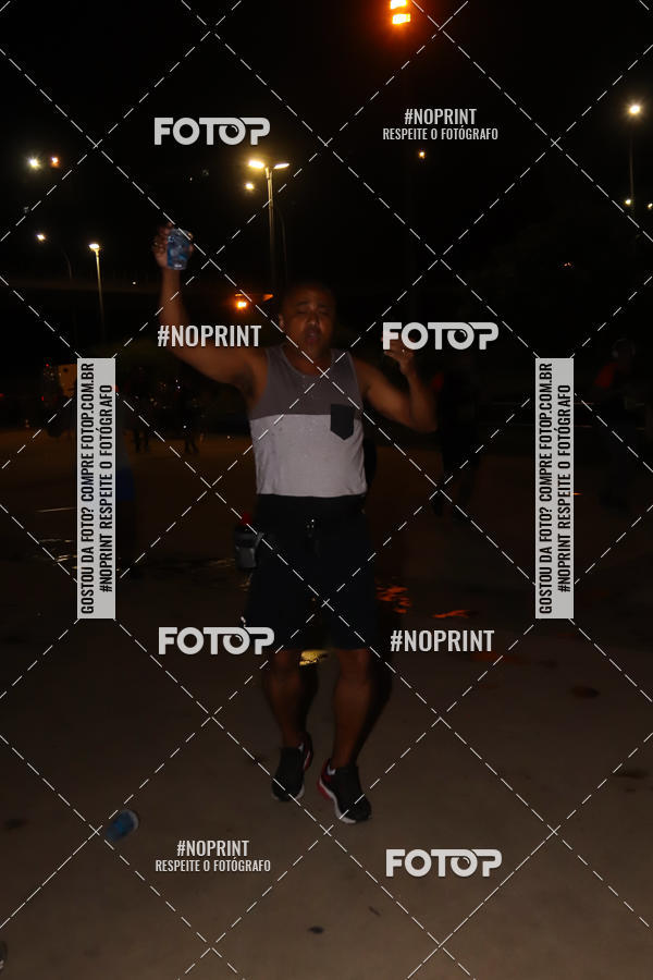 Buy your photos of the eventLuz do Mundo Night Run on Fotop